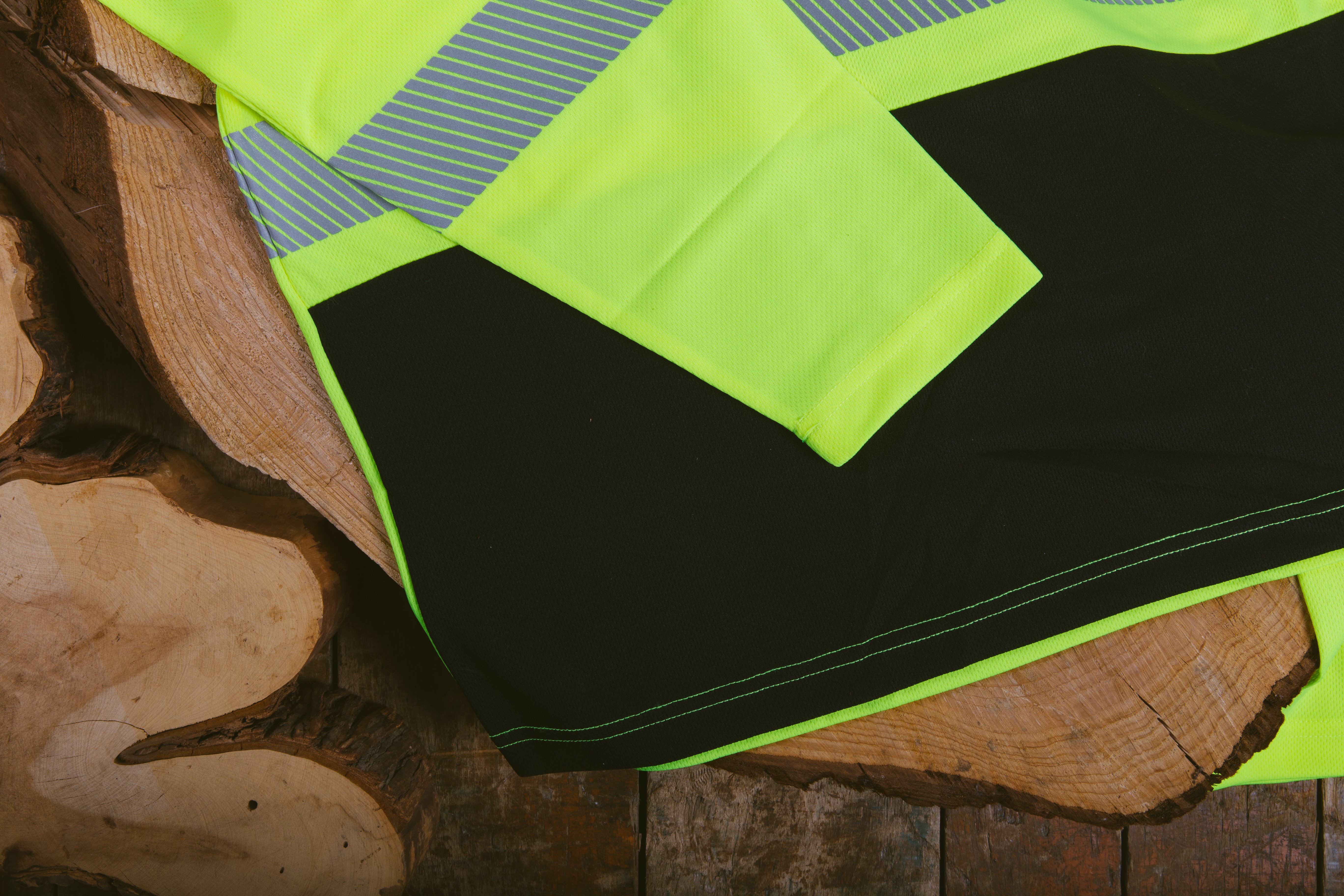 Premium Shade 2-Tone Long Sleeve T-Shirt HVSA Class 3 from Arborwear. This safety garment is moisture wicking, fast drying, and made with stain-resistant fabric. It is ideal for jobs like construction, linework, groundsmen, and other green industry professions where staying seen is priority. It is ANSI/ISEA 107-2020 Type R, Class 3 Compliant, NOT FR